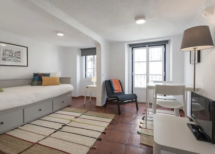 شقة Cozy In Bairro Alto I *