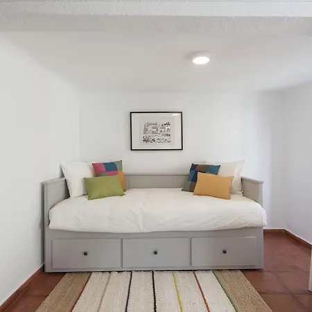 Cozy In Bairro Alto I 아파트 *