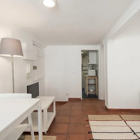 Cozy In Bairro Alto I 아파트 *